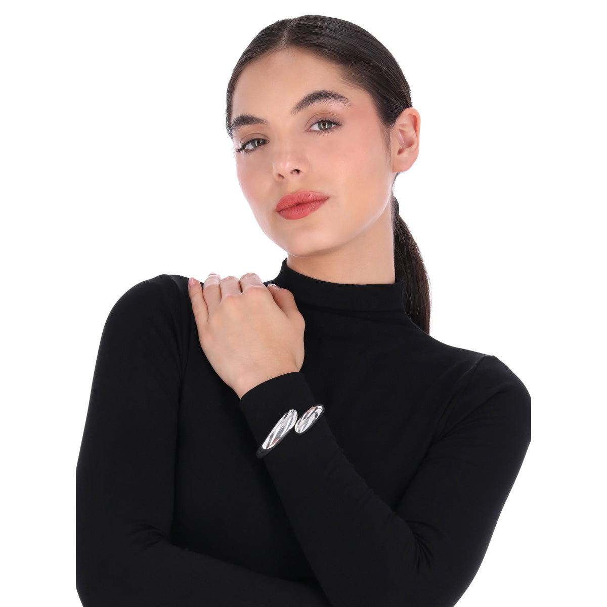 PULSERA ANNE KLEIN SWEATER WEATHER PLATEADO
