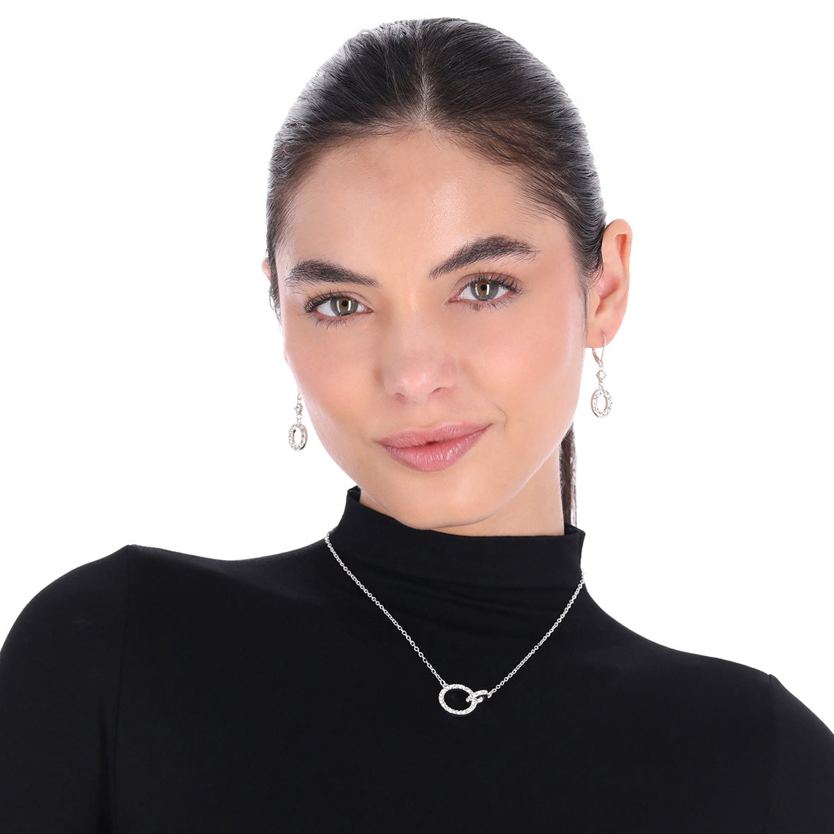 BOX SET COLLAR ANNE KLEIN COLOR PLATEADO FORMA CIRCULAR 01B01308