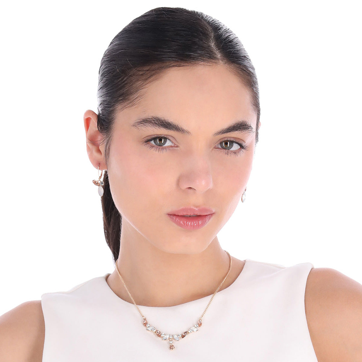 BOXSETCOLLAR ANNE KLEIN ALEACION DE METALES COLOR DORADO FORMA ASIMETRICO 01B01400