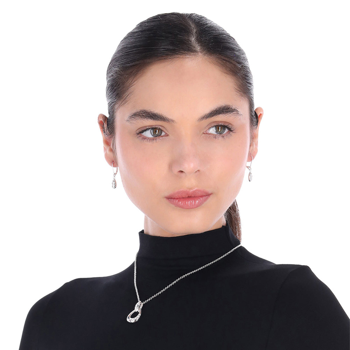 BOXSETCOLLAR ANNE KLEIN ALEACION DE METALES COLOR PLATEADO FORMA GOTA 01B01401