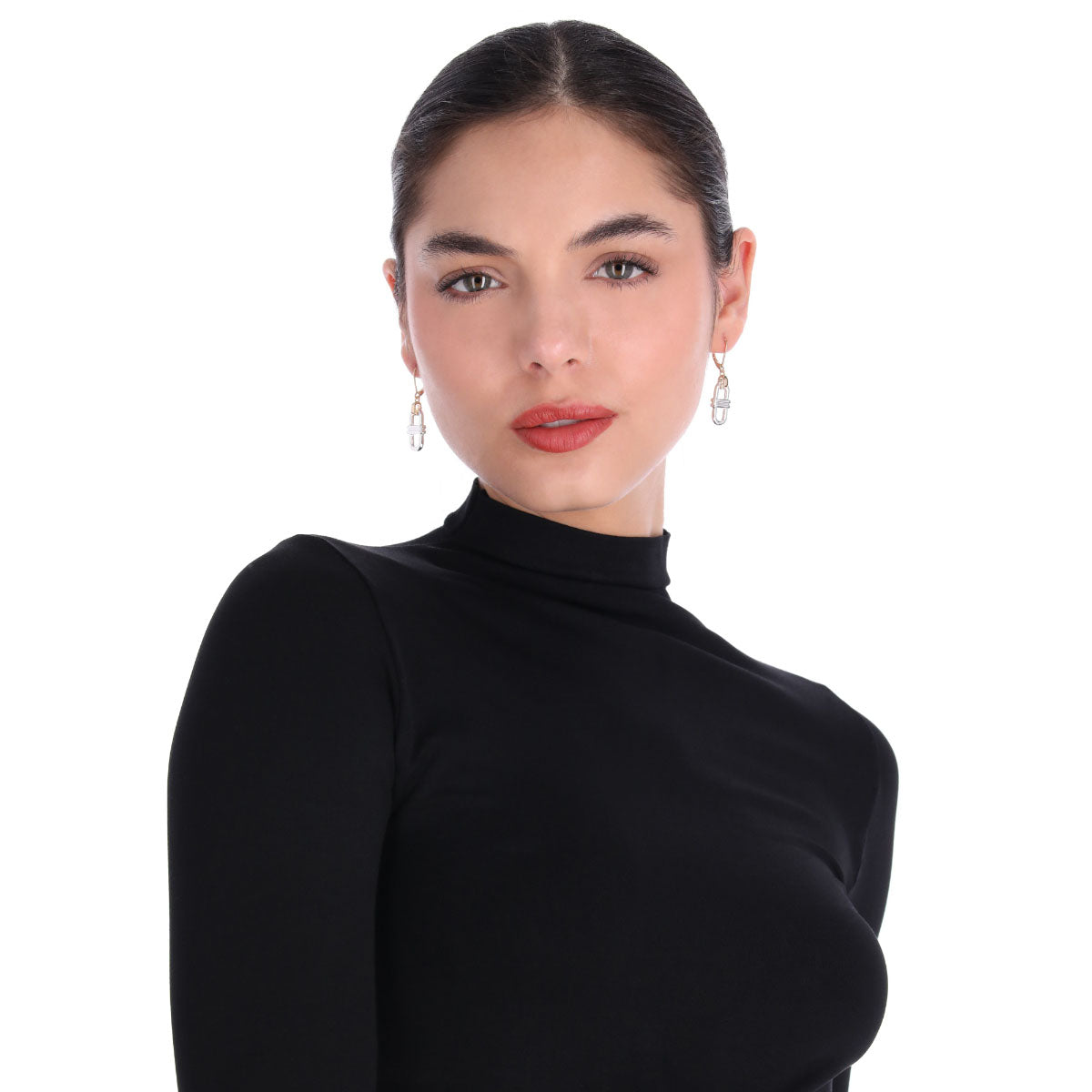 ARETES ANNE KLEIN SLEEK SOPHISTICATION DORADO