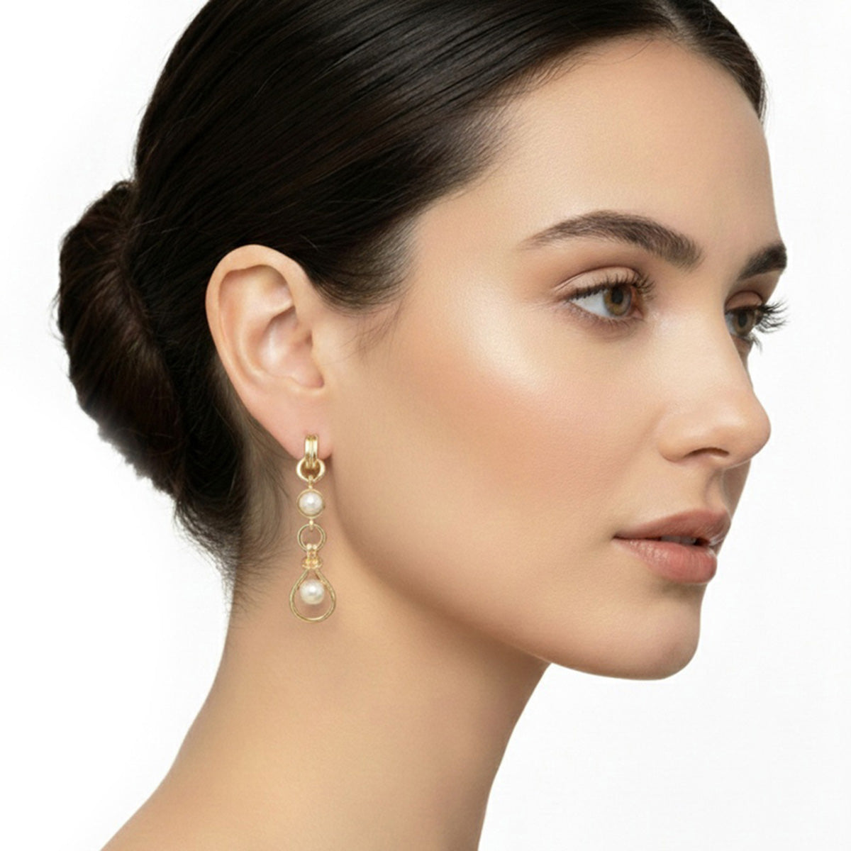 ARETES ANNE KLEIN COLOR DORADO FORMA ASIMETRICO 01G01578