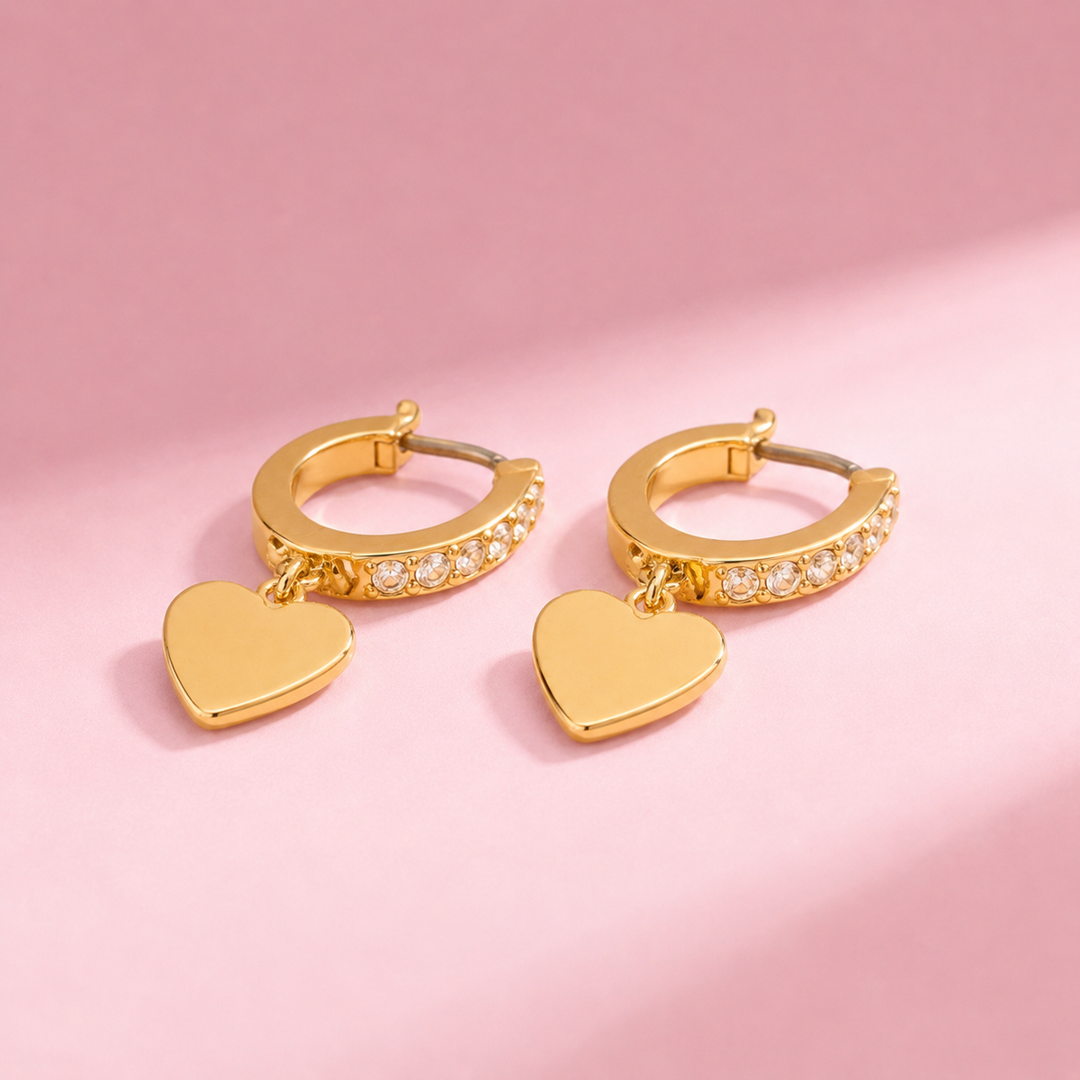 Aretes Básicos Dorados — DKNY