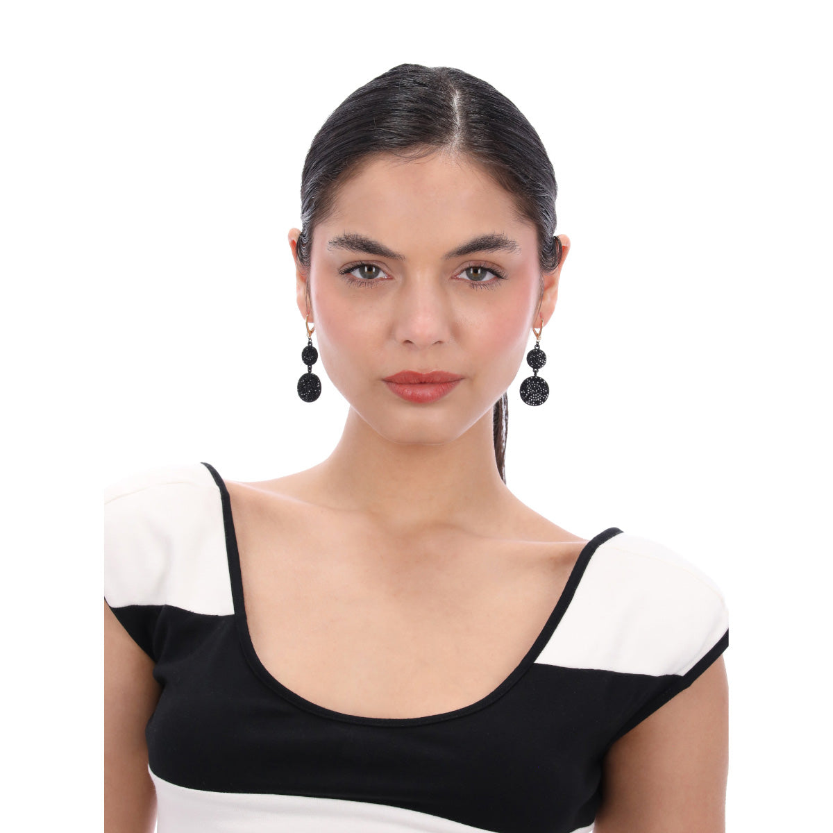 ARETES DKNY CARVER DORADO