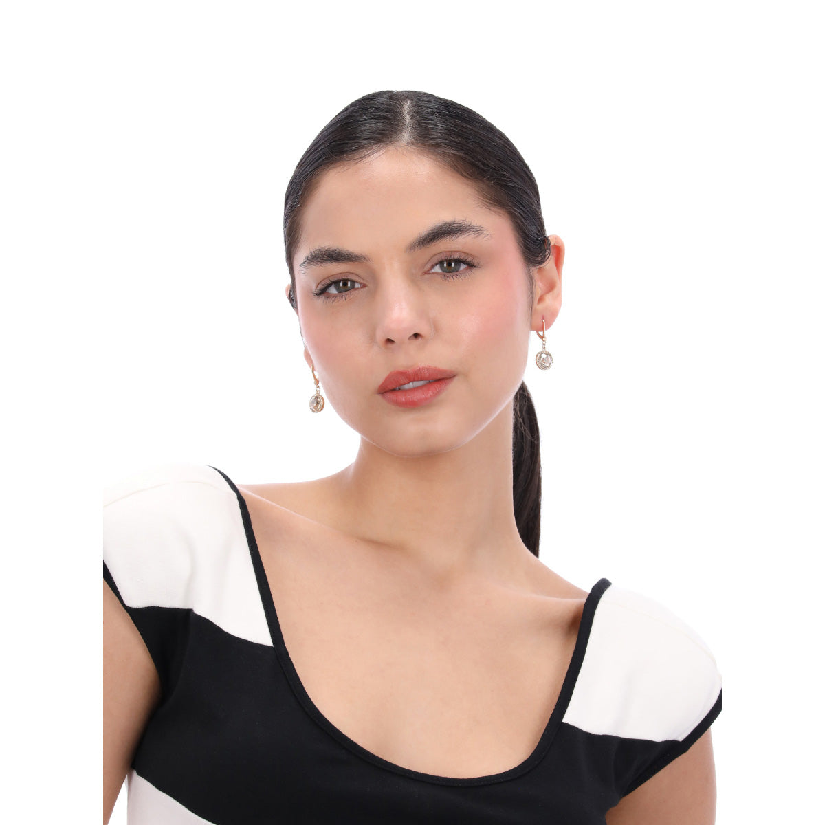 ARETES DKNY CARVER DORADO