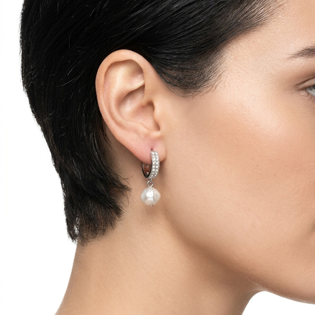 Aretes Givenchy Color Plateado Forma Circular 07G00998
