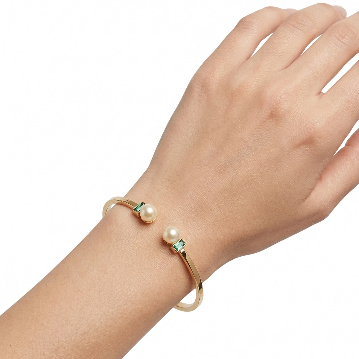 PULSERA RALPH LAUREN COLOR DORADO PARA MUJER CONTENIDO 1 PULSERA 14B00711
