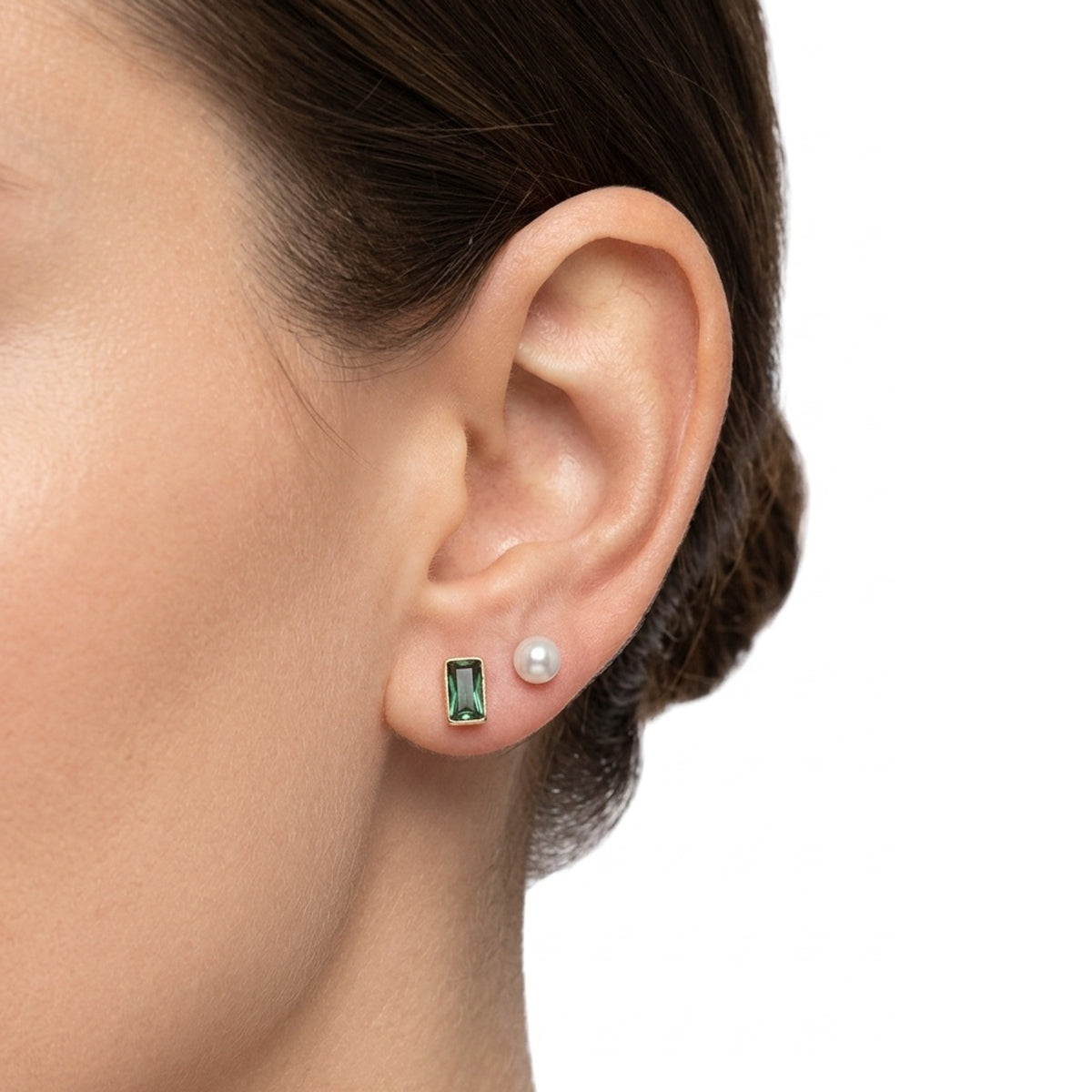 ARETES RALPH LAUREN COLOR  DORADO PARA MUJER CONTENIDO 2 PARES DE ARETES 14G01450
