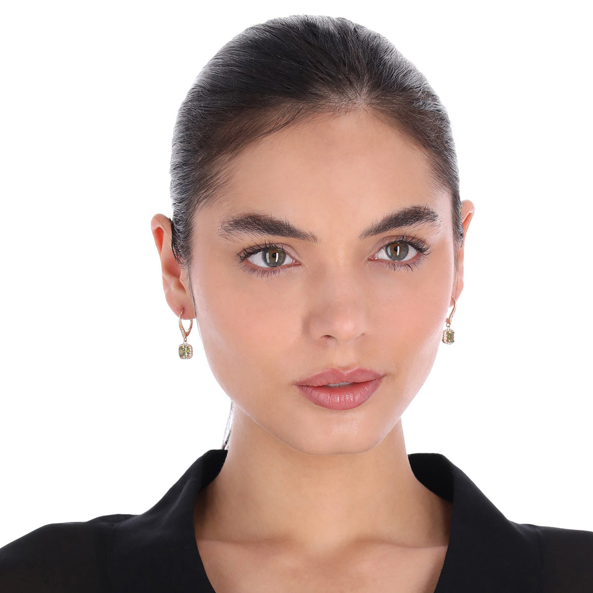 ARETES NAPIER SOCIAL CLR CZ KEY ITEM EARS ESMERALDA