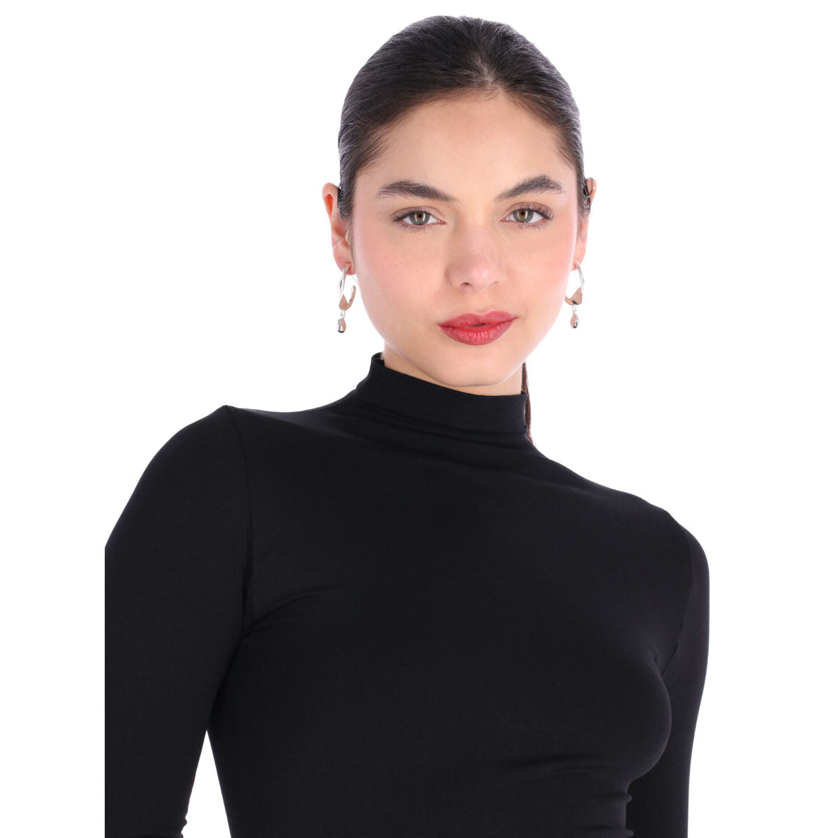 ARETES NINE WEST TWISTED CRYSTAL STONES PLATEADO