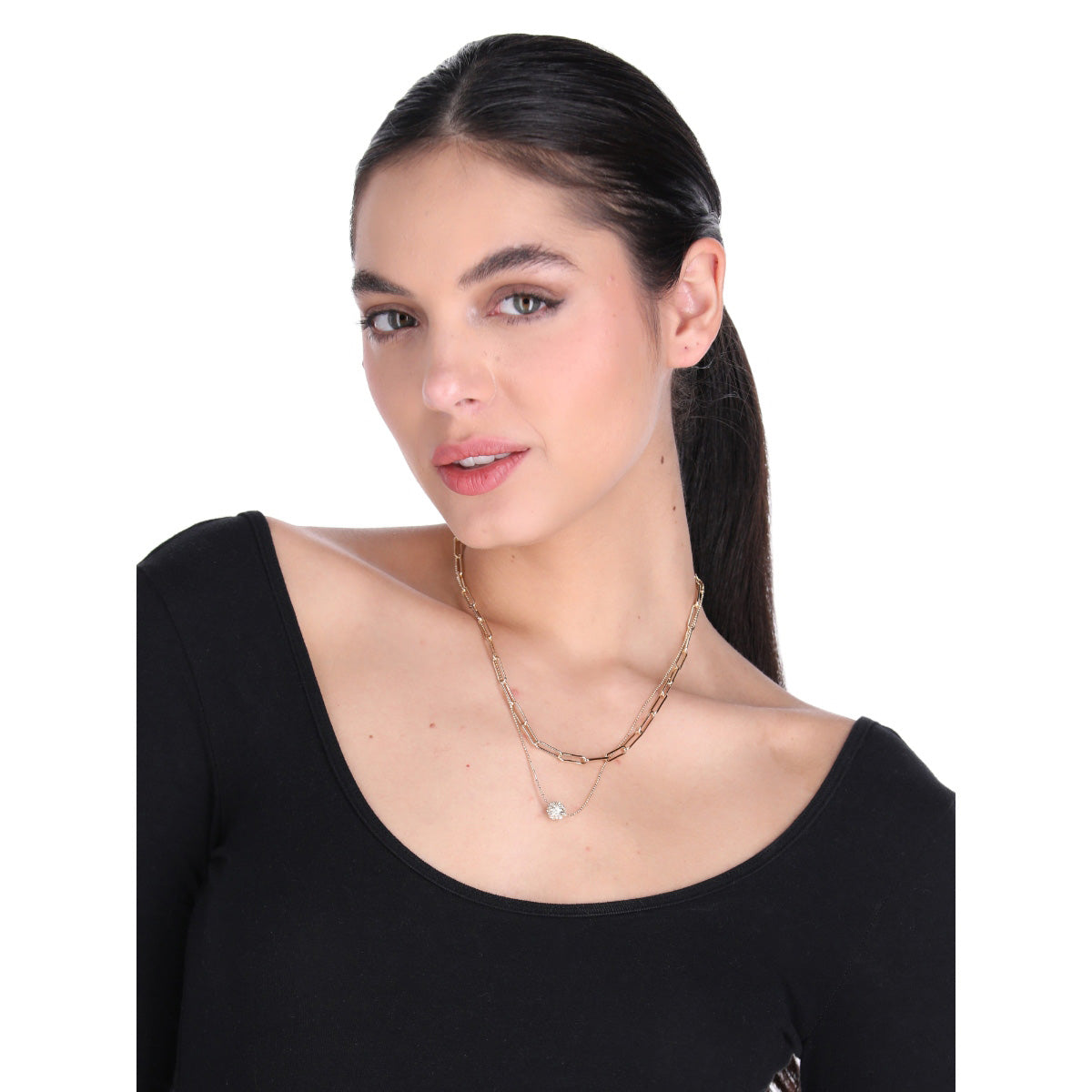 COLLAR NINE WEST METAL AND SOCIAL UPDATES DORADO