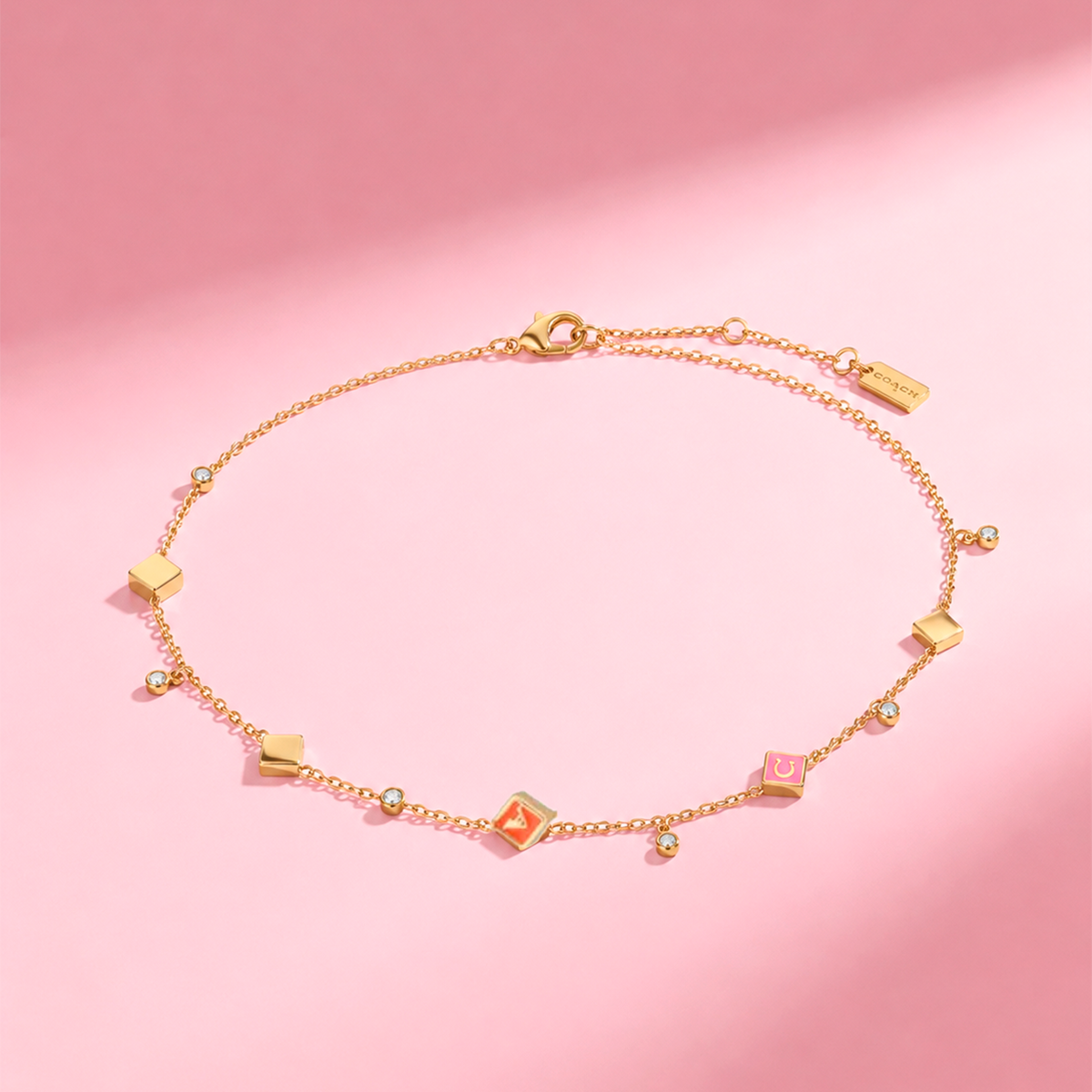 Collar Letras — Coach