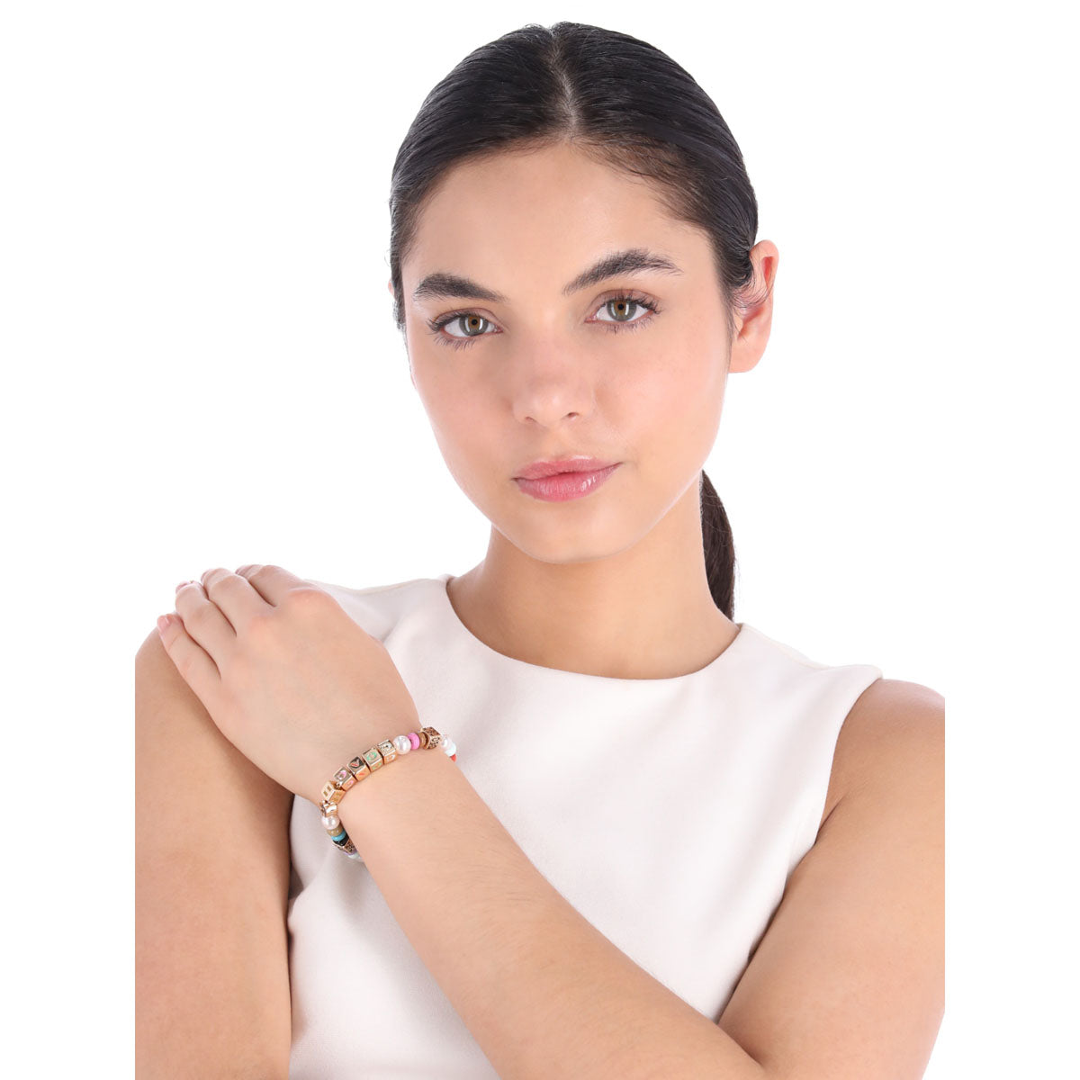 PULSERA COACH COLOR dorado FORMA LETRAS 37527571GLD966