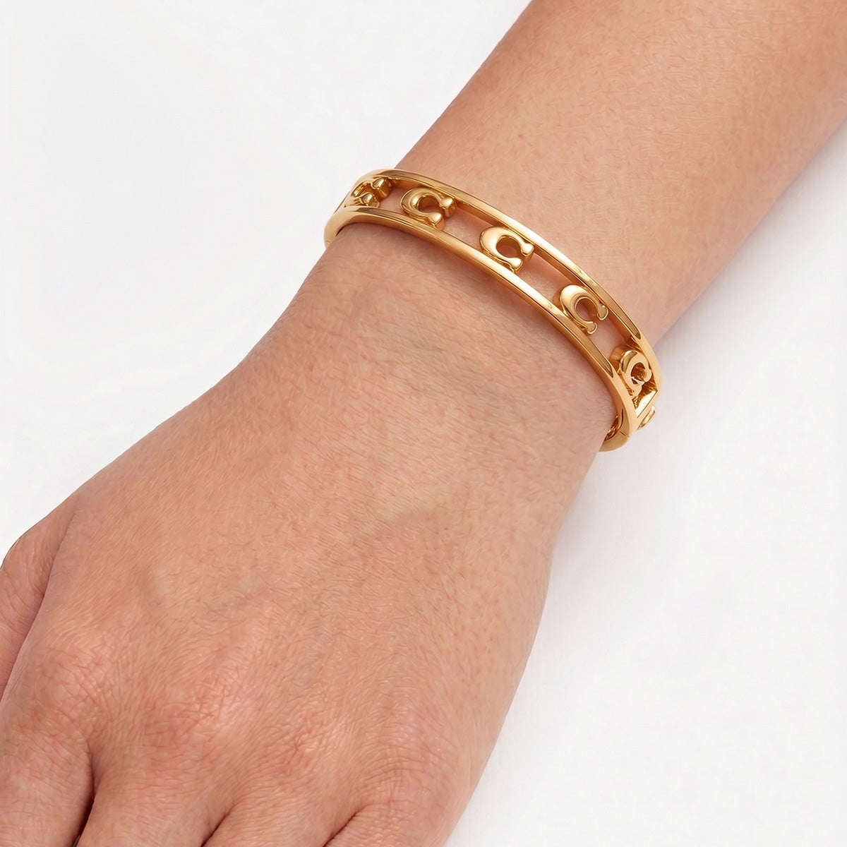 Pulsera Coach Dorada Para Mujer 571292GLD710