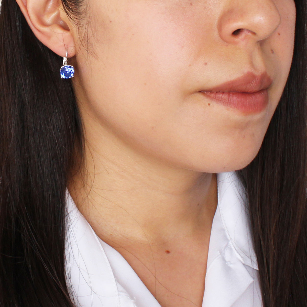 ARETES NINE WEST BASIC NW COLOR PLATEADO