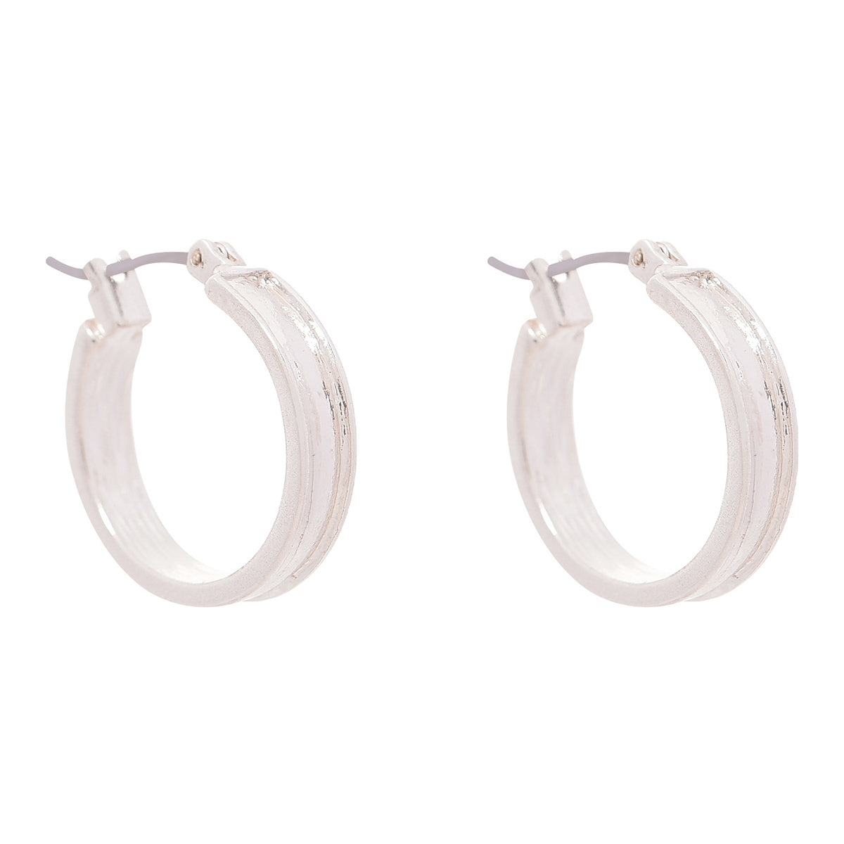 ARETES NINE WEST LOOPED IN HOOPS PLATEADO