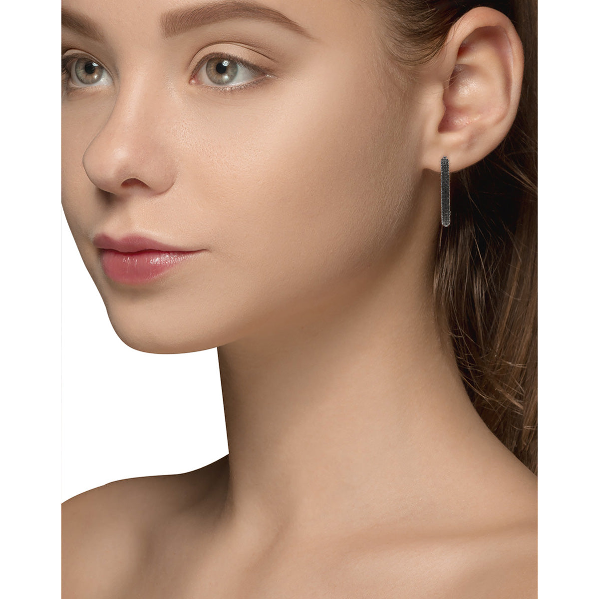 ARETES DKNY DKNY BASIC COLOR NEGRO