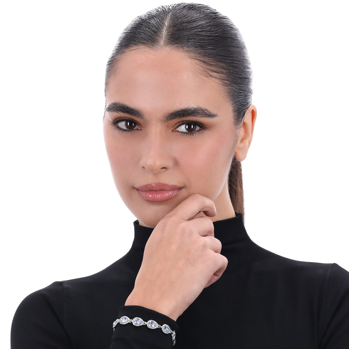 PULSERA GIVENCHY COLOR PLATEADO FORMA PERA 60563264