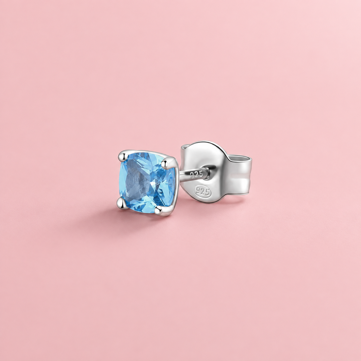 Arete Individual Brosway Plata 925, Circonia Azul Zafiro (Corte Cúbico)